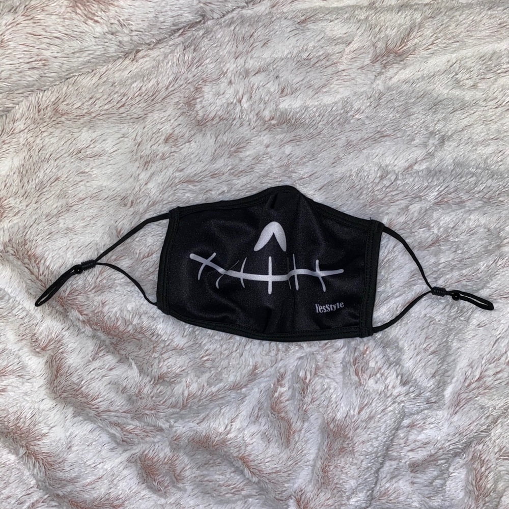 Washable Spooky Skeleton Adjustable Mask